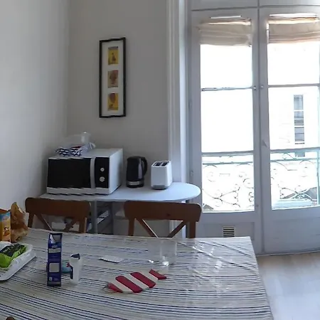 Très Lumineux, Au Coeur De La Vieille Ville, 86 M² Appartement La Rochelle (Charente-Maritime)